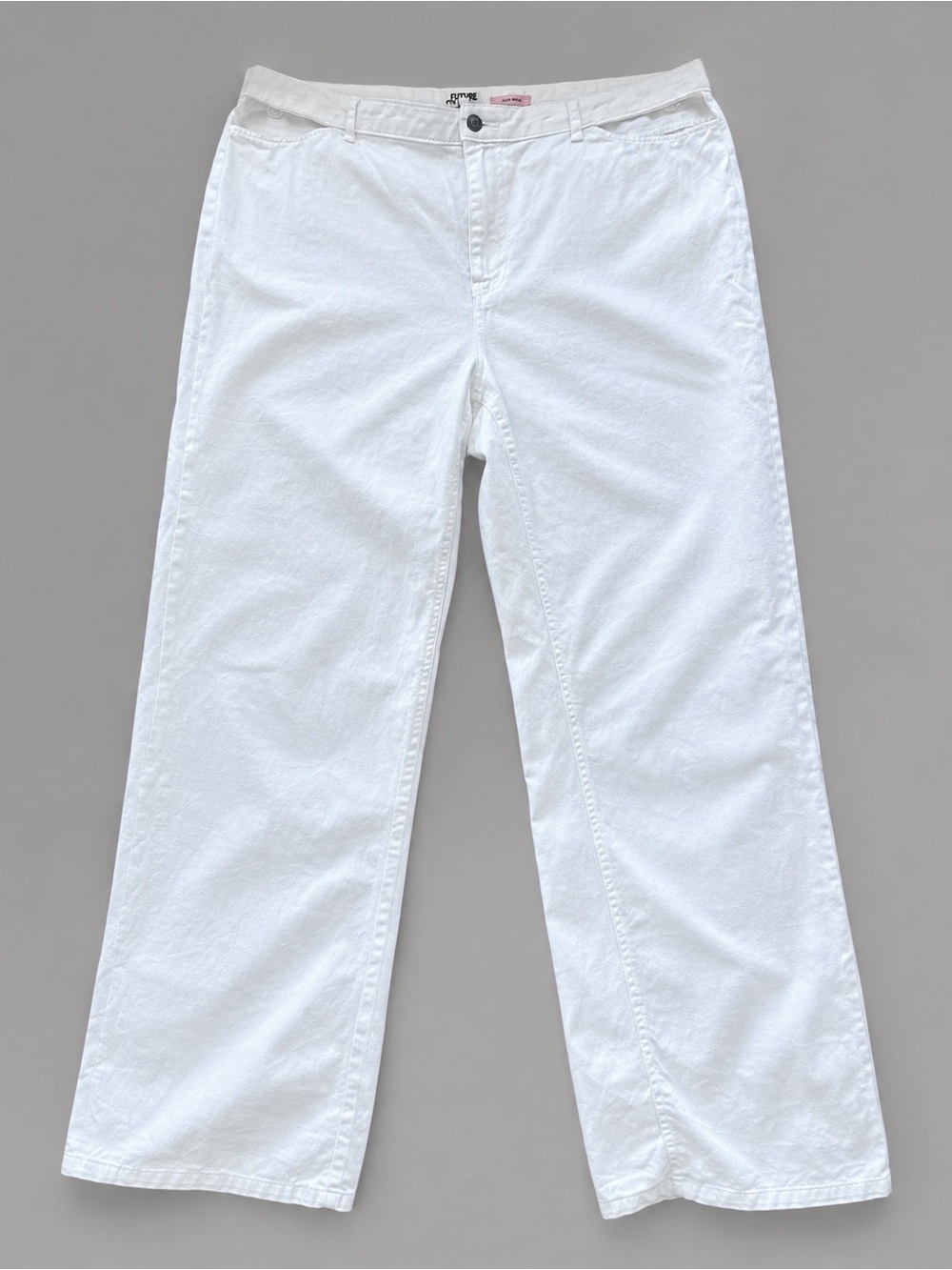 Women's White Wide-Leg Jeans — Clean, Relaxed Fit